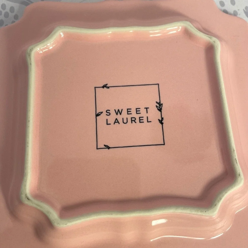 Sweet Laurel Dessert Plates 4 Square Scalloped Pink‎ & Floral Ceramic 6.5